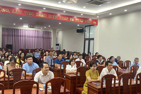 Đảng ủy Uỷ ban Mặt trận Tổ quốc Việt Nam tỉnh Ninh Bình tham dự Hội nghị toàn quốc quán triệt và triển khai thực hiện Nghị quyết Hội nghị Trung ương 3