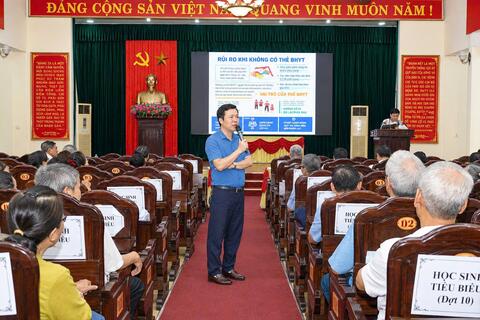 Hội nghị tuyên truyền, tư vấn, giải đáp chính sách BHXH, BHYT tại phường Nam Định