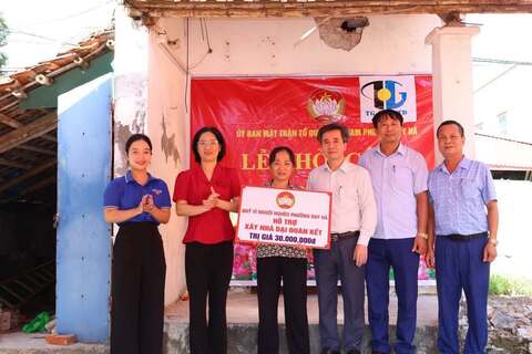 MTTQ PHƯỜNG DUY HÀ KHỞI CÔNG XÂY DỰNG “NHÀ ĐẠI ĐOÀN KẾT” CHO HỘ ĐƠN THÂN CÓ HOÀN CẢNH KHÓ KHĂN