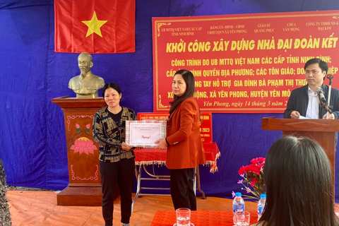 Khởi công xây nhà đại đoàn kết cho hộ nghèo tại xã Yên Phong, huyện Yên Mô