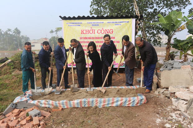 Khởi công xây dựng nhà Đại đoàn kết cho gia đình có hoàn cảnh khó khăn ở xã Minh Thái