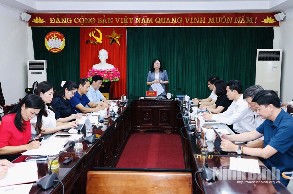 Quang cảnh hội nghị.
